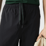 Lacoste מכנסי טרנינג קלים DZ4D0D1131 שחור 031 גברים - Image 7