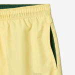 Lacoste מכנסי ים קלים לייבוש מהיר DZ4D0D539 צהוב ירוק 7sh גברים - Image 6