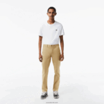 Lacoste מכנסי כותנה מתיחה בגזרה דקיקה DZ4D0D499 בז' cb8 גברים