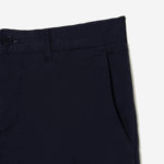 Lacoste מכנסי כותנה מתיחה בגזרה דקיקה DZ4D0D500 כחול כהה 166 גברים - Image 5