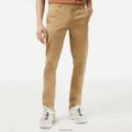 Lacoste מכנסי כותנה נמתחים קלאסיים בגזרה דקיקה DZ4D0D476 בז' cb8 גברים - Image 2
