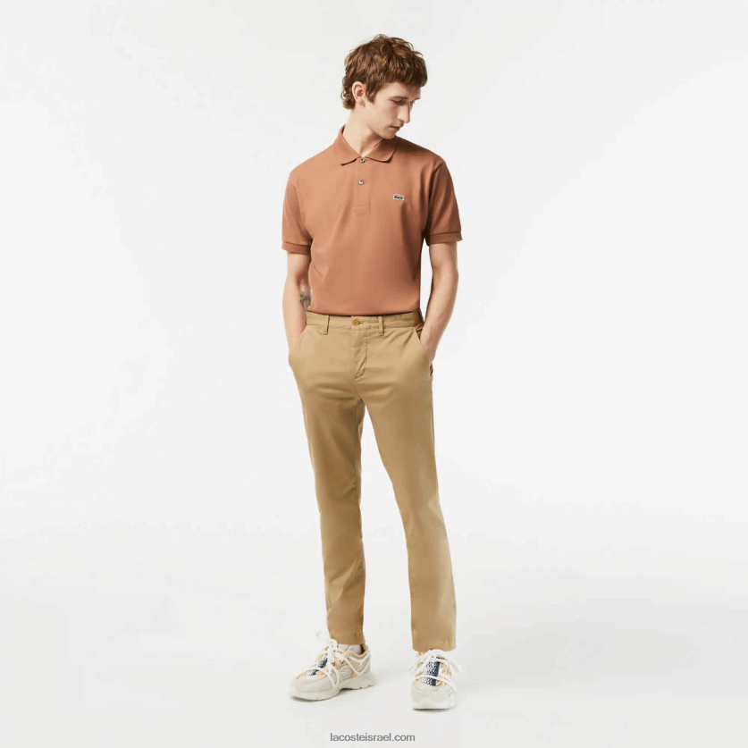 lacoste_d79ed79bd7a0d7a1d799_d79bd795d7aad7a0d794_d7a0d79ed7aad797d799d79d_d7a7d79cd790d7a1d799d799d79d_d791d792d796d7a8d794.png Lacoste מכנסי כותנה נמתחים קלאסיים בגזרה דקיקה DZ4D0D476 בז' cb8 גברים - Image 1