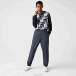Lacoste מכנסי ריצה מכותנה נמתחת משובצת מורשת DZ4D0D1167 כחול כהה לבן qrn גברים - Image 2