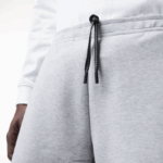 Lacoste מכנסיים קצרים עם הדפס רעיוני DZ4D0D1355 chine אפור cca גברים - Image 7