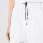 Lacoste מכנסיים קצרים עם רצועות צד מודפסות DZ4D0D1596 כחול כהה לבן 522 גברים - Image 8