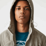 Lacoste מעיל אריג עם קפוצ'ון DZ4D0D1232 בז' נייבי לבן חאקי ירוק 87e גברים - Image 9