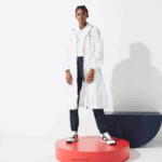 Lacoste מעיל גשם מתקפל במהדורת ספורט צרפתית DZ4D0D2622 לבן נייבי כחול אדום a10 נשים - Image 2