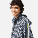 Lacoste מעיל טרנינג עם קפוצ'ון גדול מדי DZ4D0D2437 שחור כחול לבן zi8 נשים - Image 2