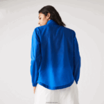 Lacoste מעיל ספורטיבי דוחה מים שניתן לארוז DZ4D0D2618 כחול k1q נשים - Image 3
