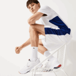 Lacoste נעלי ספורט עם מרקם טקסטיל לכיוון בית המשפט DZ4D0D1861 לבן/צי ואדום 407 גברים - Image 7