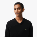 Lacoste סוודר כותנה אורגנית עם צווארון V DZ4D0D1323 שחור 031 גברים - Image 2