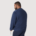 Lacoste סוודר כותנה אורגנית עם צווארון V DZ4D0D1325 blue chine 3gf גברים - Image 7