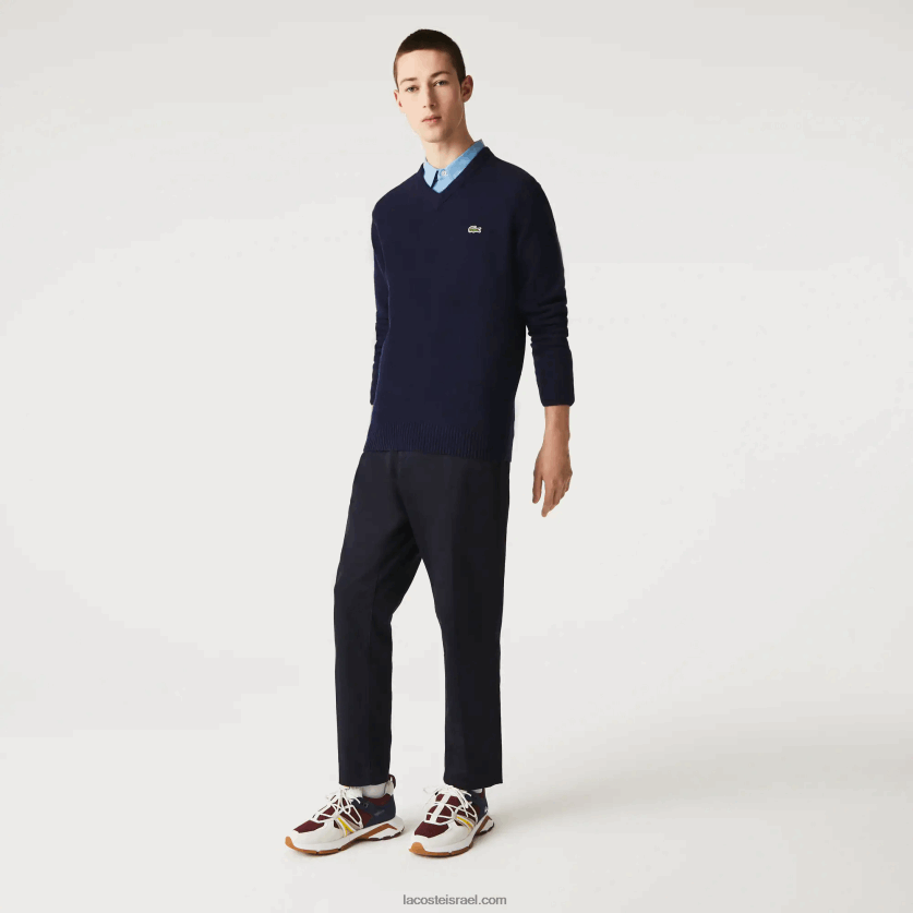 Lacoste סוודר צמר עם צווארון V DZ4D0D1555 כחול כהה 166 גברים - Image 1