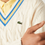 Lacoste סוודר צמר פסים בהתאמה קלאסית DZ4D0D1518 לבן צהוב כחול 7mz גברים - Image 4