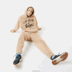 Lacoste סווטשירט עם ברדס קרוקודיל בגזרה רופפת DZ4D0D968 בז' 4jw גברים - Image 5