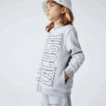 Lacoste סווטשירט עם קפוצ'ון ממותג DZ4D0D3184 chine אפור cca בנים - Image 4
