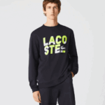 Lacoste סווטשירט צמר כותנה בהדפס רגיל DZ4D0D1615 אפור כהה 2z8 גברים - Image 2