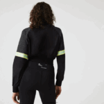 Lacoste סווטשירט קולורבלוק קצוץ בגזרה רופפת DZ4D0D2580 שחור c31 נשים - Image 3