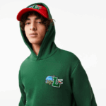Lacoste סווטשירט קפוצ'ון בהדפס אפקט קומי DZ4D0D1132 ירוק 132 גברים - Image 6