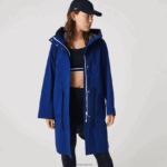 Lacoste פארקה עמיד במים עם ברדס ארוך DZ4D0D2628 כחול bdm נשים - Image 9