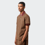 Lacoste פולו הדפס מונוגרמה בהתאמה קלאסית DZ4D0D71 בז' בורדו mkj גברים - Image 2