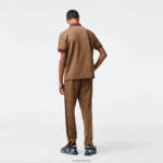 Lacoste פולו הדפס מונוגרמה בהתאמה קלאסית DZ4D0D71 בז' בורדו mkj גברים - Image 3