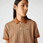 Lacoste פולו הדפס מונוגרמה בהתאמה קלאסית DZ4D0D73 בז' חום zwm גברים