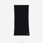 Lacoste צעיף צמר מצולע DZ4D0D2284 כחול כהה 166 גברים