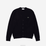 Lacoste קרדיגן צמר כפתורים בהתאמה רגועה בטון על טון DZ4D0D1605 כחול כהה 166 גברים