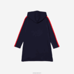 Lacoste שמלת ברדס מנוגדת DZ4D0D3274 כחול כהה אדום 7pe בנות - Image 2
