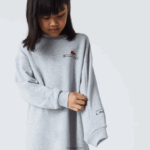 Lacoste שמלת סווטשירט צמר כותנה DZ4D0D3271 chine אפור cca בנות - Image 3