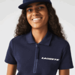 Lacoste שמלת פולו ג'רזי מכותנה ממותגת DZ4D0D2517 כחול כהה 166 נשים - Image 2