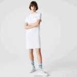 Lacoste שמלת פולו פיקה עם שרוול חצוצרה DZ4D0D2511 לבן 001 נשים