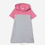 Lacoste שמלת קפוצ'ון קולורבלוק מכותנה אורגנית DZ4D0D3079 צ'ין אפור ורוד ew1 בנות - Image 4