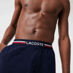 Lacoste תחתוני בוקסר ארוכים עם פסים DZ4D0D1376 כחול כהה 166 גברים - Image 2