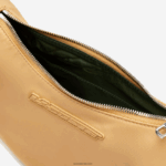 Lacoste תיק חצי ירח במיתוג ניגודי DZ4D0D2798 פסטיל עפרוני m01 נשים - Image 4