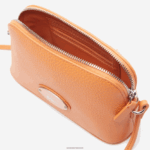 Lacoste תיק קרוסאובר כיפה מעור גרגירים DZ4D0D2865 poterie k20 נשים - Image 5
