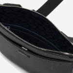 Lacoste תיק רוכסן שטוח מעור chantaco מט פיקה DZ4D0D2039 שחור 000 גברים - Image 5