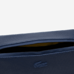 Lacoste תיק רצועת לוגו של chantaco DZ4D0D1955 bleu nuit blanc m05 גברים - Image 4