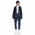 lacoste x a.p.c. מעיל ברדס ניילון עמיד במים DZ4D0D1310 כחול wgh גברים - Image 6